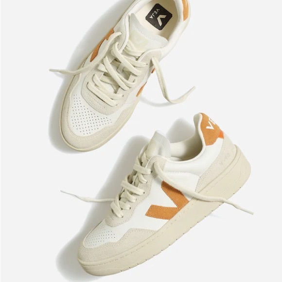 Veja Shoes - Veja V-90 Sneakers NEW size 8 white/ umber Size 8